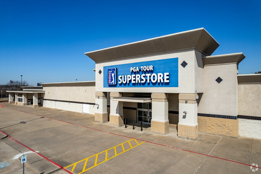 600 Accent Dr, Plano, TX for sale - Primary Photo - Image 1 of 1