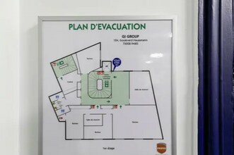 Office in Paris for lease Floor Plan- Image 2 of 2