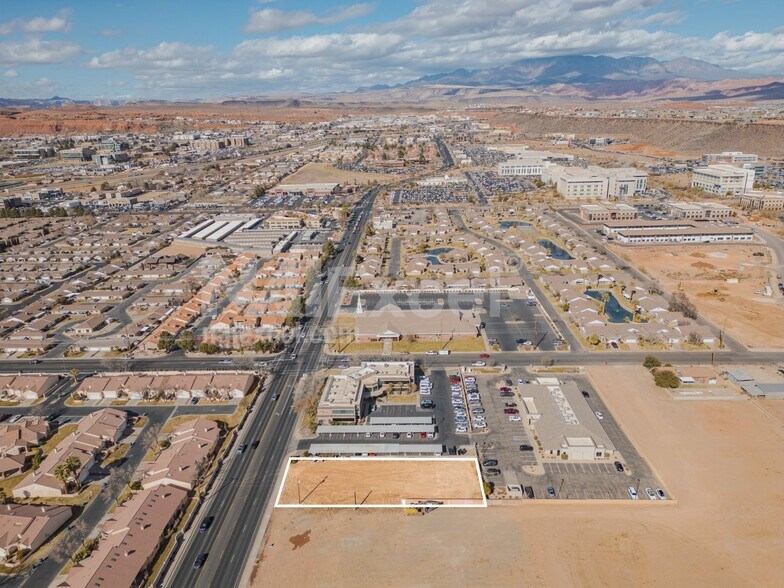 951 S River Rd, St George, UT for lease - Building Photo - Image 2 of 4