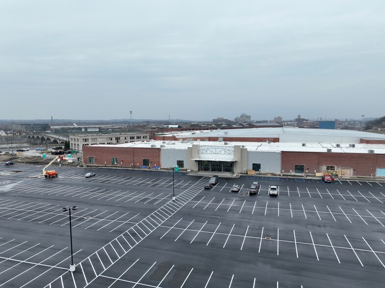 601 N B St, Hamilton, OH for lease - Aerial - Image 3 of 6