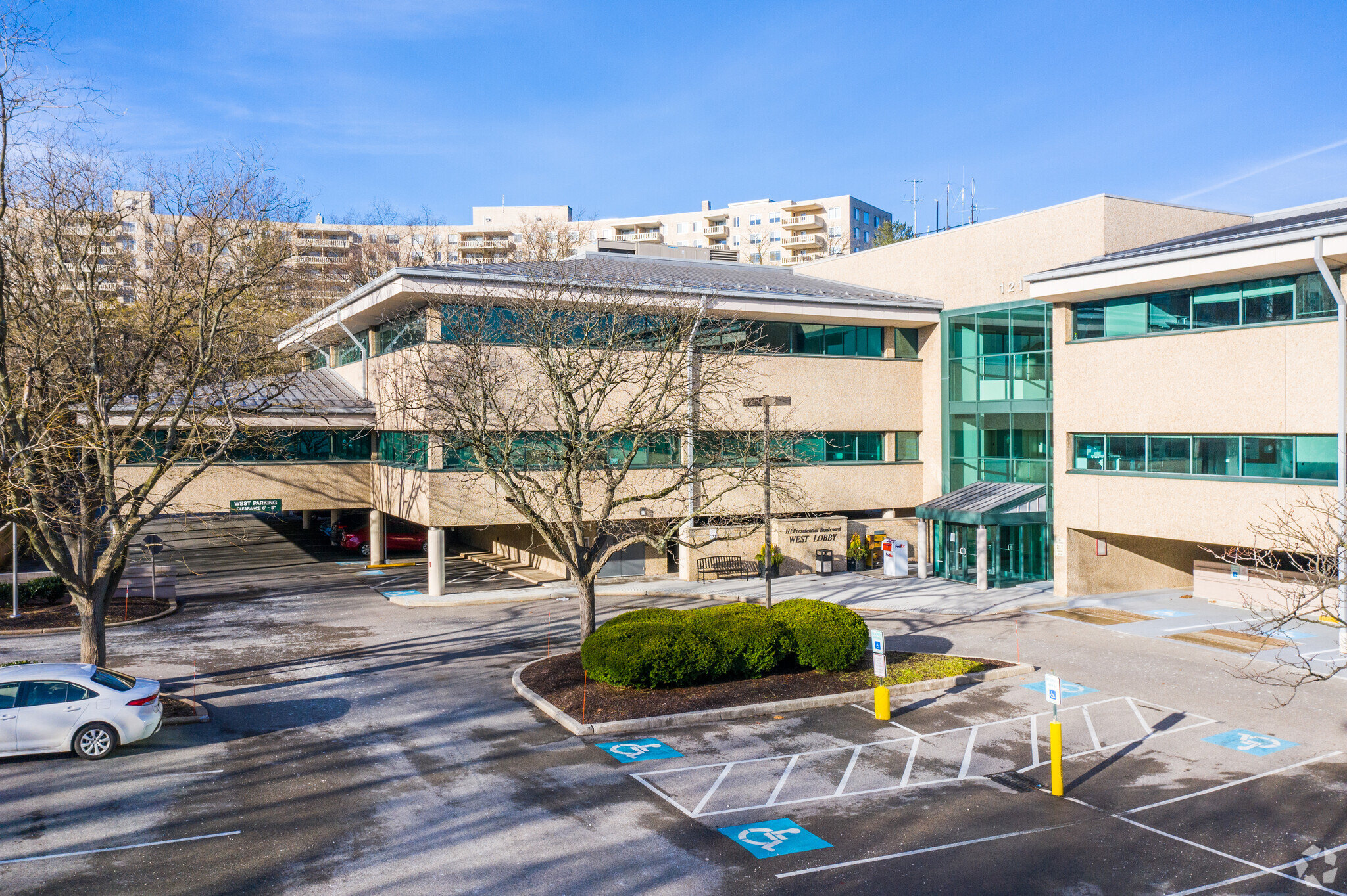 111 Presidential Blvd, Bala Cynwyd, PA for sale Primary Photo- Image 1 of 1