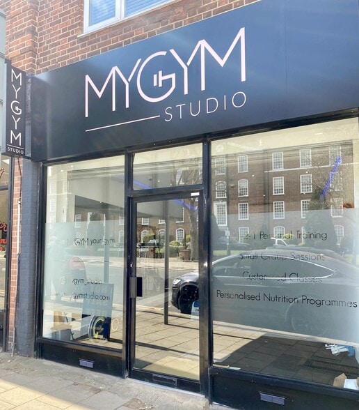 3 Monkville Parade, London for lease - Building Photo - Image 1 of 2