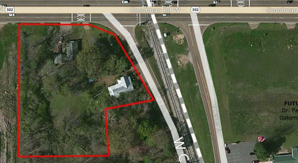 2205 Goodman Rd, Horn Lake, MS 38637