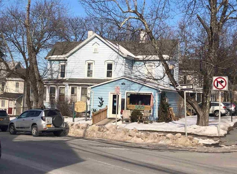 8 N Front St, New Paltz, NY for sale - Primary Photo - Image 1 of 1