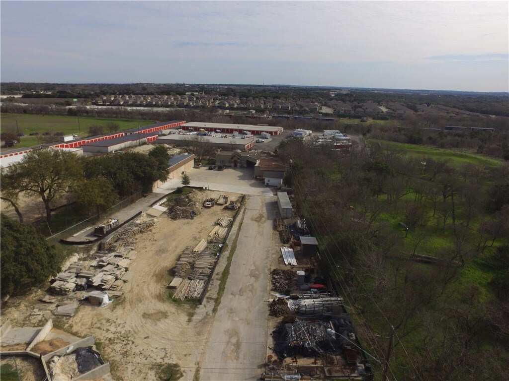10037 Menchaca Rd, Austin, TX for sale Primary Photo- Image 1 of 1