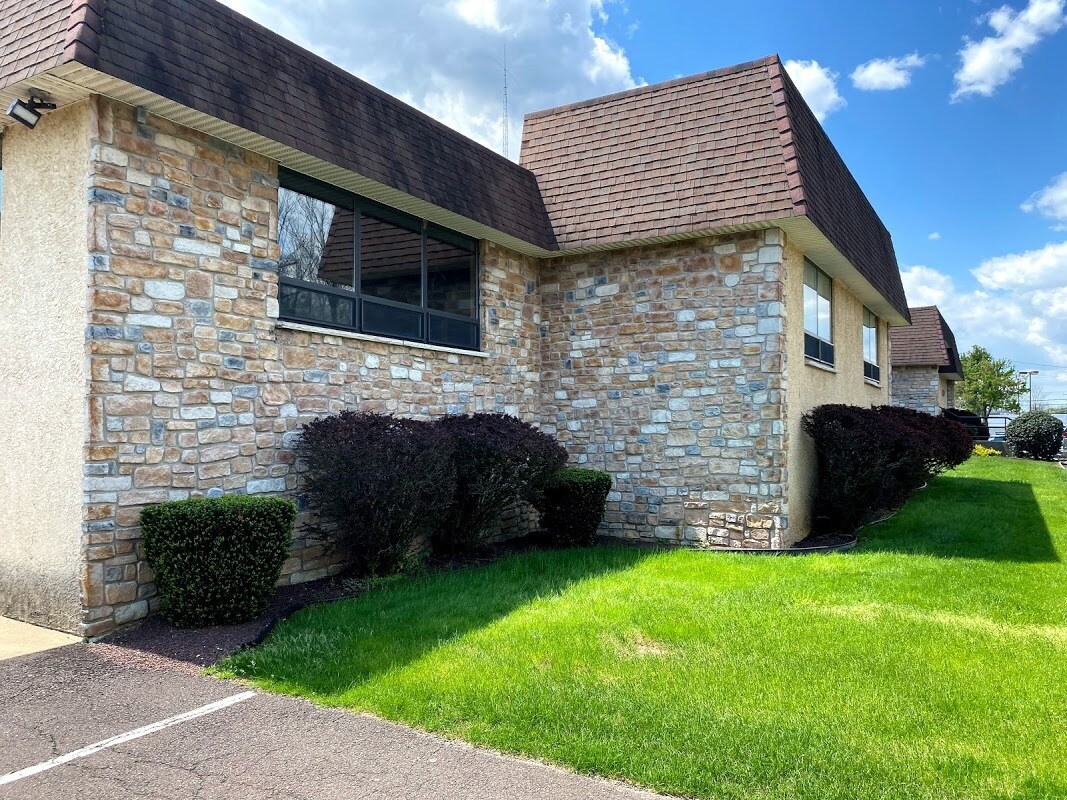 2727 Philmont Ave, Huntingdon Valley, PA 19006 Bldg A
