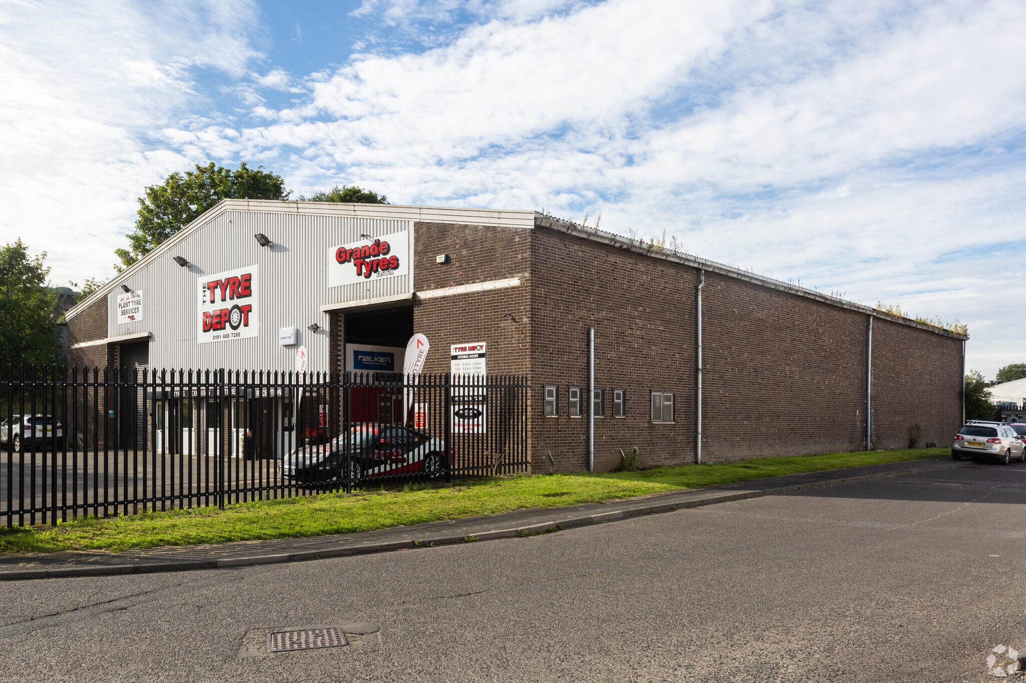 Whickham Bank, Newcastle Upon Tyne for sale Primary Photo- Image 1 of 1