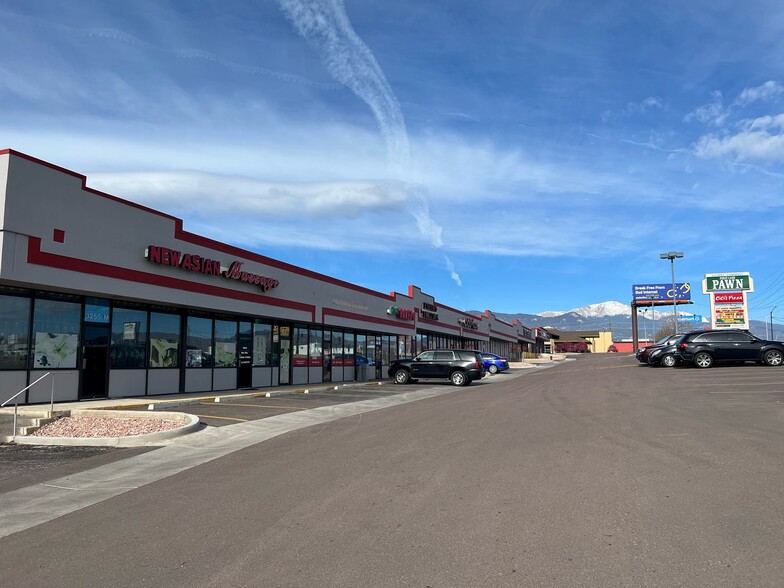 3235-3275 E Platte Ave, Colorado Springs, CO for lease - Building Photo - Image 1 of 3