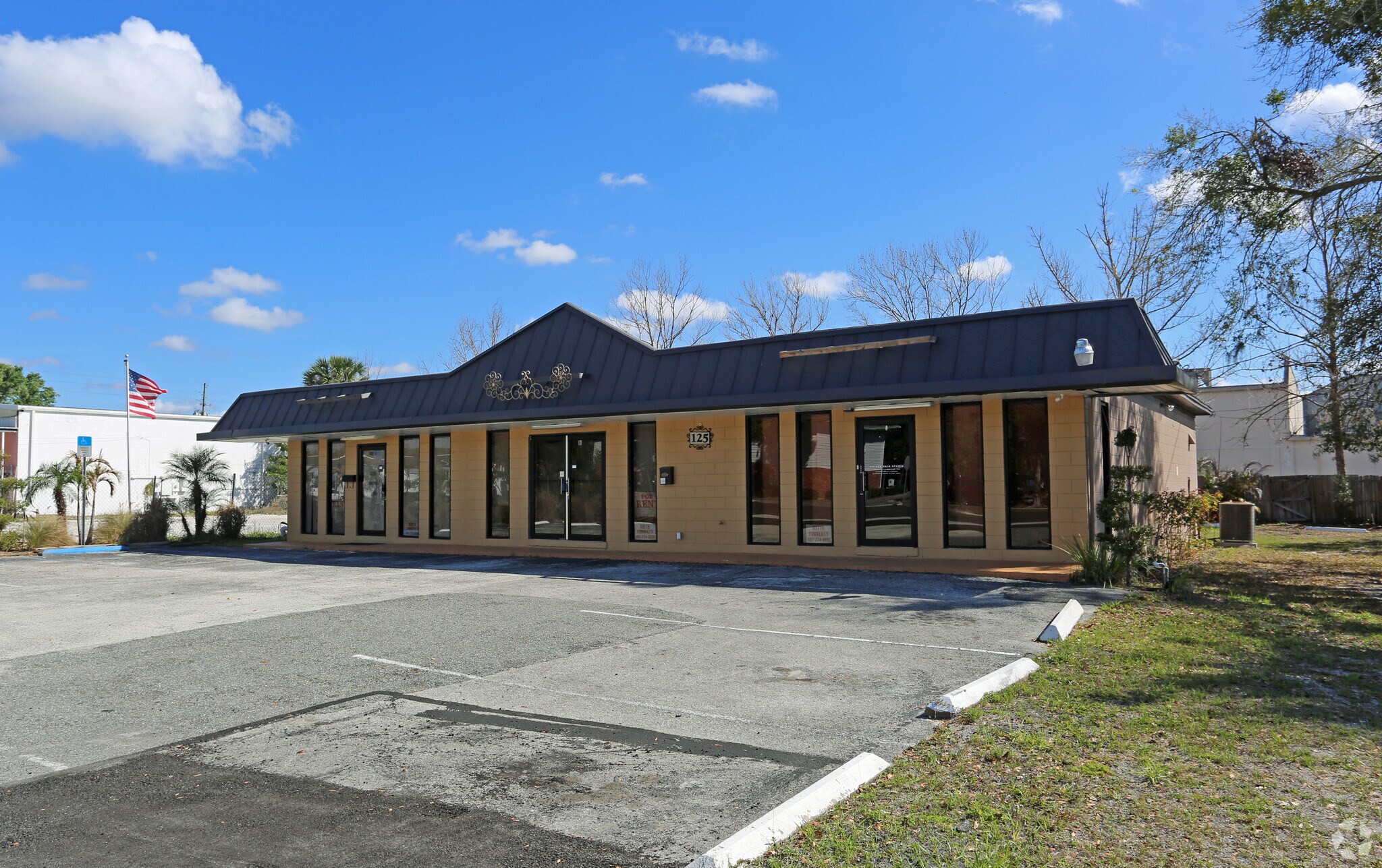 125 Robin Rd, Altamonte Springs, FL for sale Primary Photo- Image 1 of 1