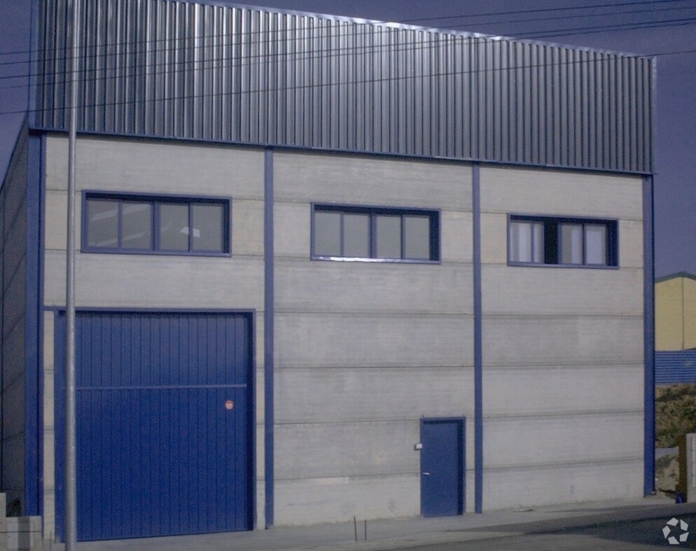 Industrial in Cobeña, Madrid for sale Primary Photo- Image 1 of 1