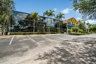 Oakland Park-Medical Center - Automotive Property