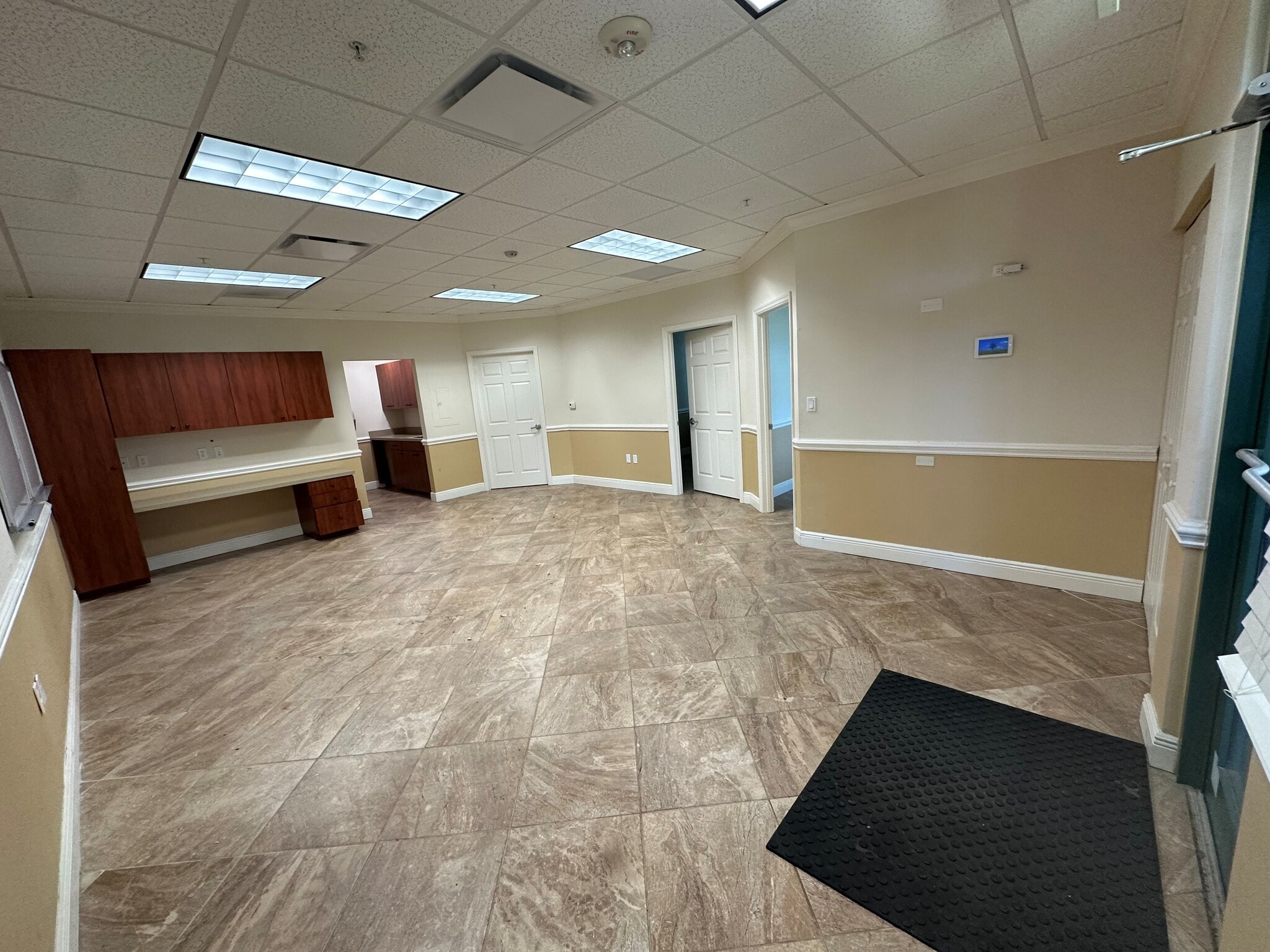 1207-1251 Sarasota Center Blvd, Sarasota, FL for lease Interior Photo- Image 1 of 6