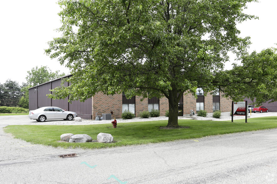 4652 Danvers Dr SE, Grand Rapids, MI for lease - Building Photo - Image 3 of 3