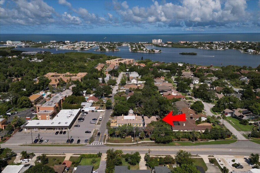 12800 Indian Rocks Rd, Largo, FL 33774 Office for Sale