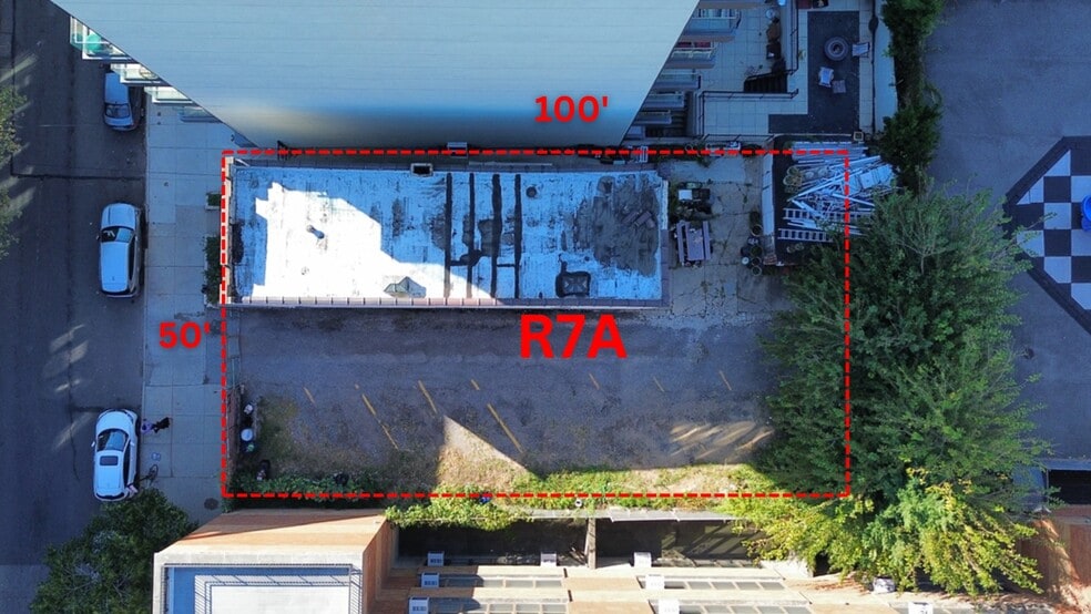 4122 44th St, Sunnyside, NY for sale - Primary Photo - Image 1 of 10