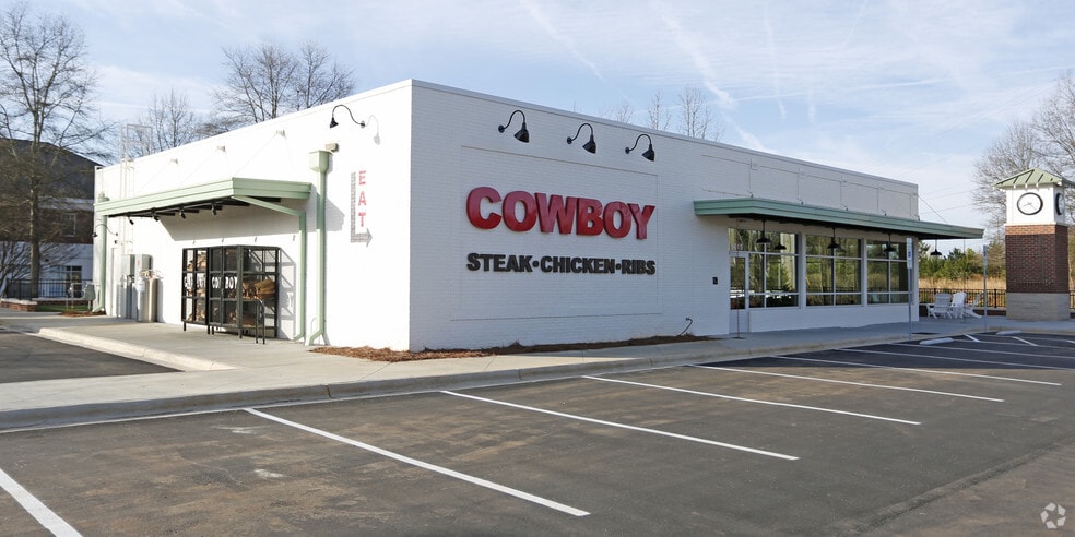 9615 Bailey Rd, Cornelius, NC for sale - Building Photo - Image 2 of 10