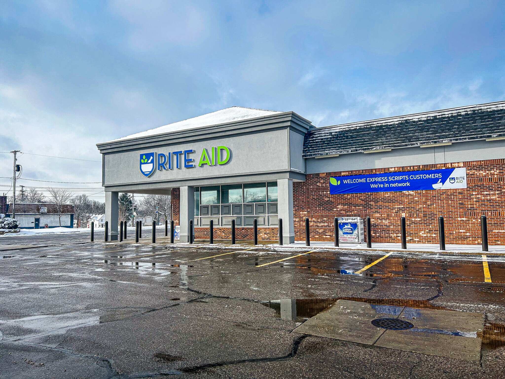 11801 N Saginaw St, Mount Morris, MI 48458 Rite Aid