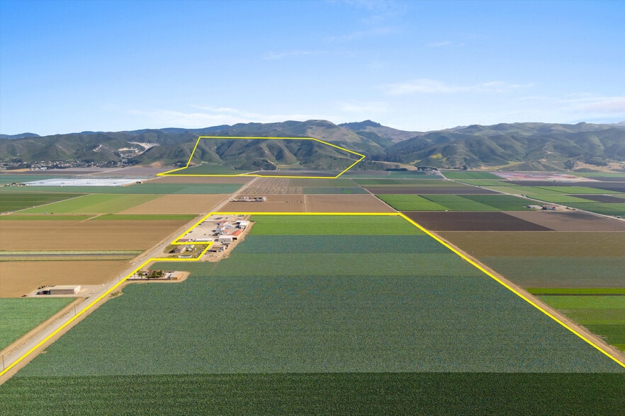 901 Floradale Ave, Lompoc, CA for sale - Aerial - Image 1 of 27