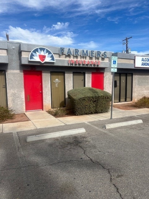 1703 Civic Center Dr, North Las Vegas, NV for lease Interior Photo- Image 1 of 3