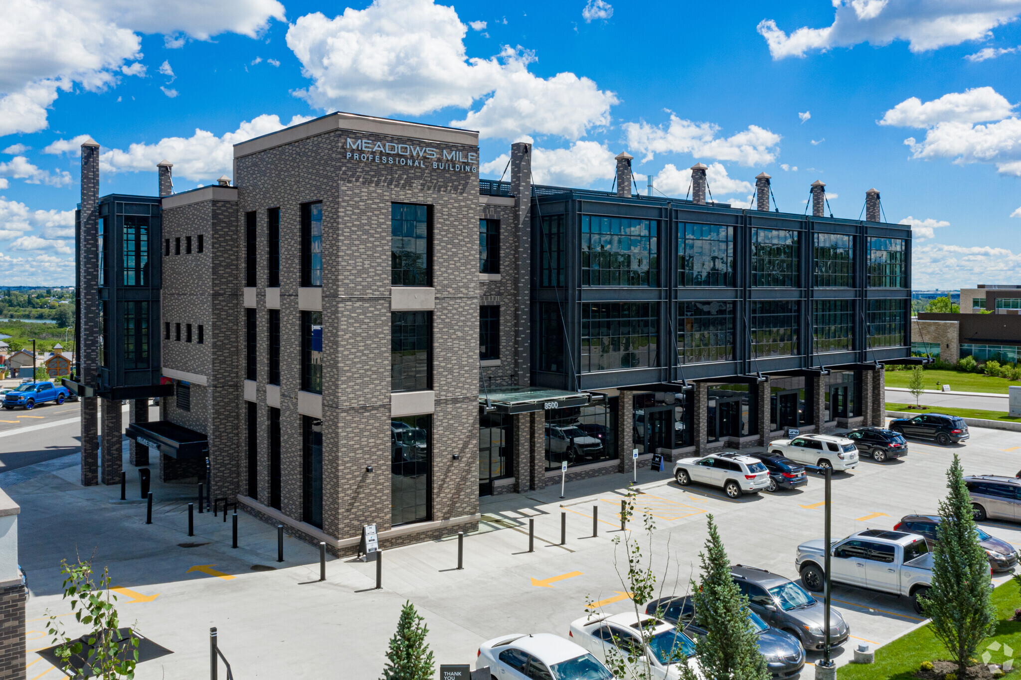 8500 Blackfoot Trl SE, Calgary, AB for sale Building Photo- Image 1 of 1