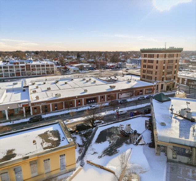 116 & 120 Main St portfolio of 2 properties for sale on LoopNet.com - Building Photo - Image 3 of 4