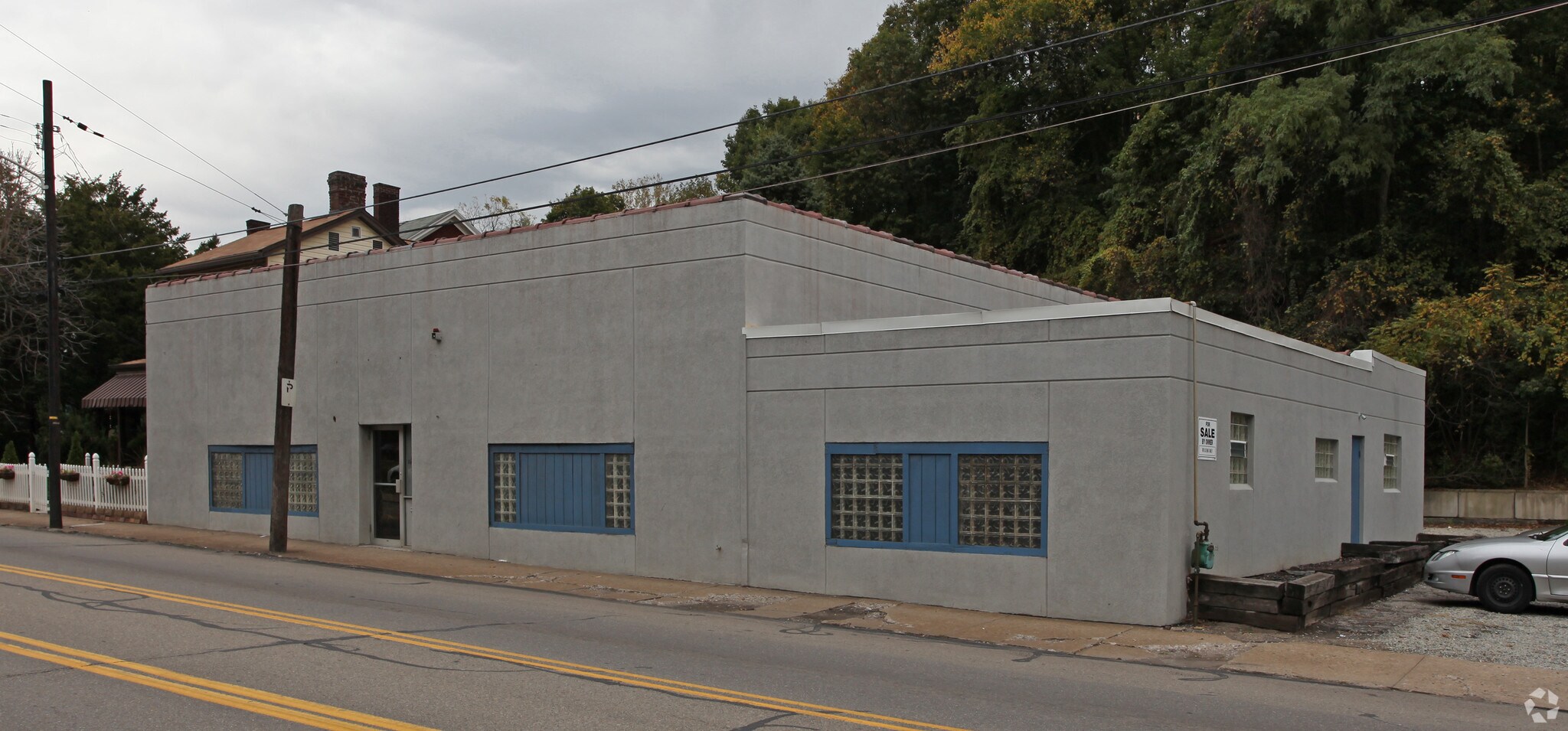 2602 5th Ave, McKeesport, PA for sale Primary Photo- Image 1 of 1
