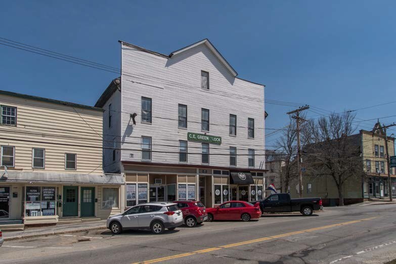 30-32 Main St, Pittsfield, NH for sale Primary Photo- Image 1 of 1