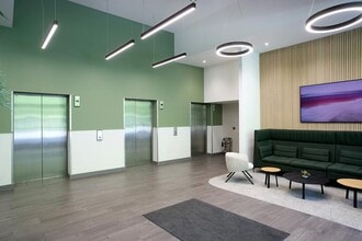 Alencon Link, Basingstoke for lease Interior Photo- Image 2 of 5