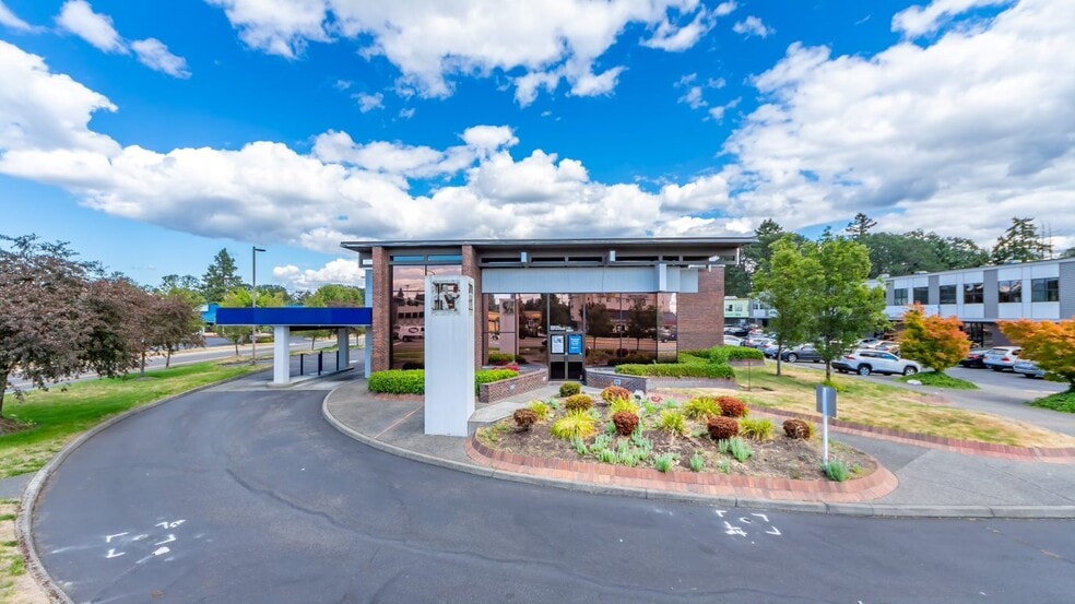 8801 S Tacoma Way, Tacoma, WA for sale - Building Photo - Image 2 of 9