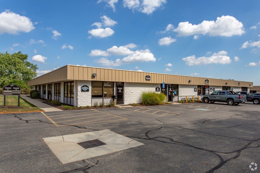 7009 Taylorsville Rd, Huber Heights, OH for lease - Building Photo - Image 2 of 10