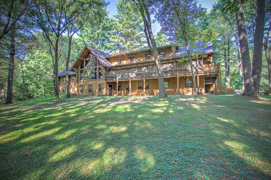 1680 373rd Ave NE, Stanchfield, MN for sale - Primary Photo - Image 1 of 1