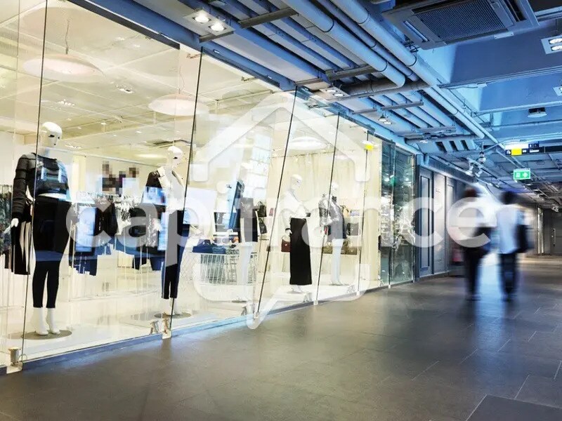 Retail in Longwy for lease Lobby- Image 1 of 2