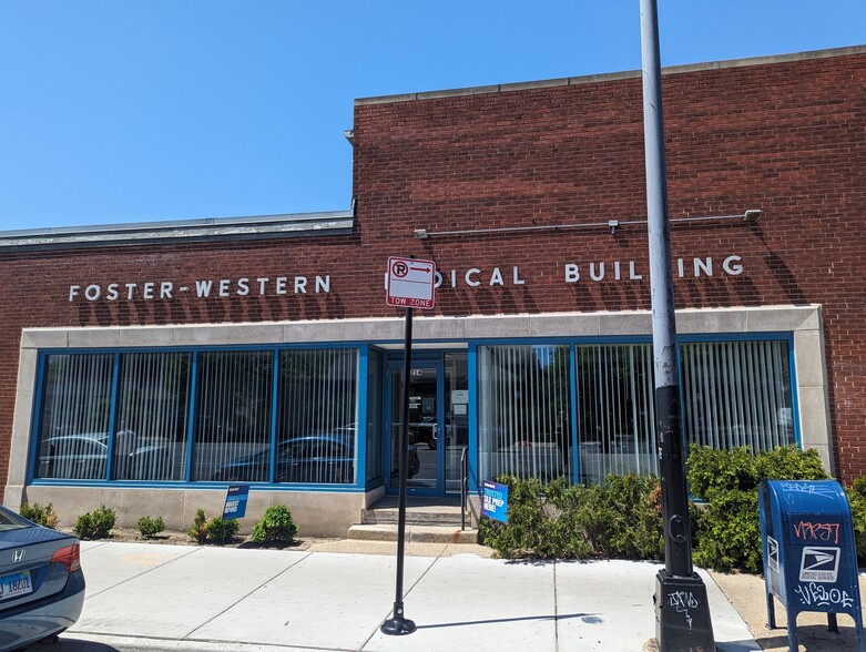 5214 N Western Ave, Chicago, IL for lease - Building Photo - Image 2 of 5