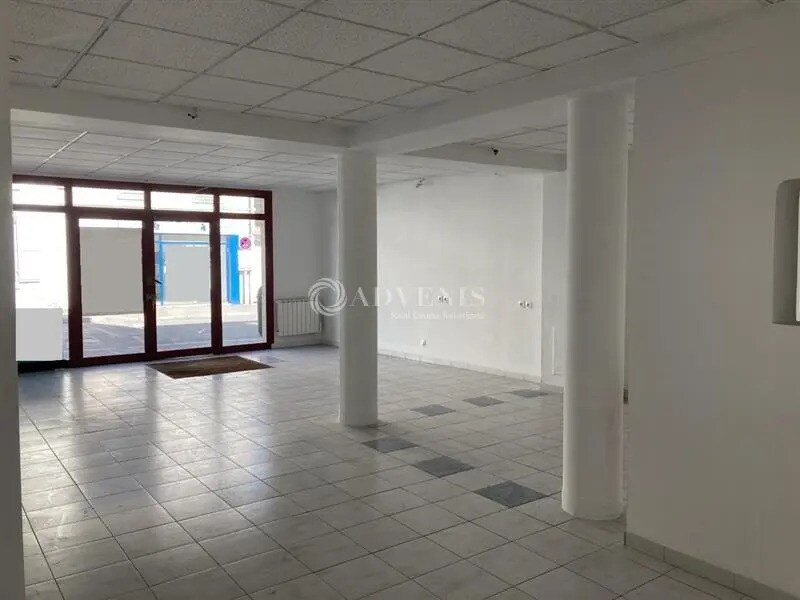 Office in Blois for sale Interior Photo- Image 1 of 6