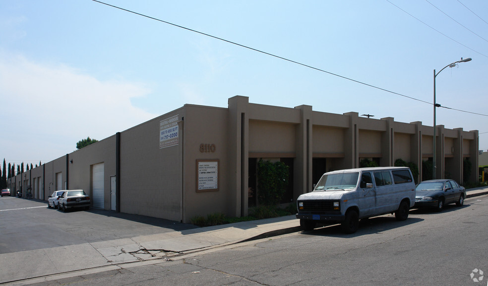 8100-8110 Remmet Ave, Canoga Park, CA for lease - Primary Photo - Image 1 of 6