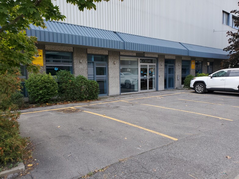 8340-8370 Rue Labarre, Montréal, QC for lease - Building Photo - Image 2 of 7