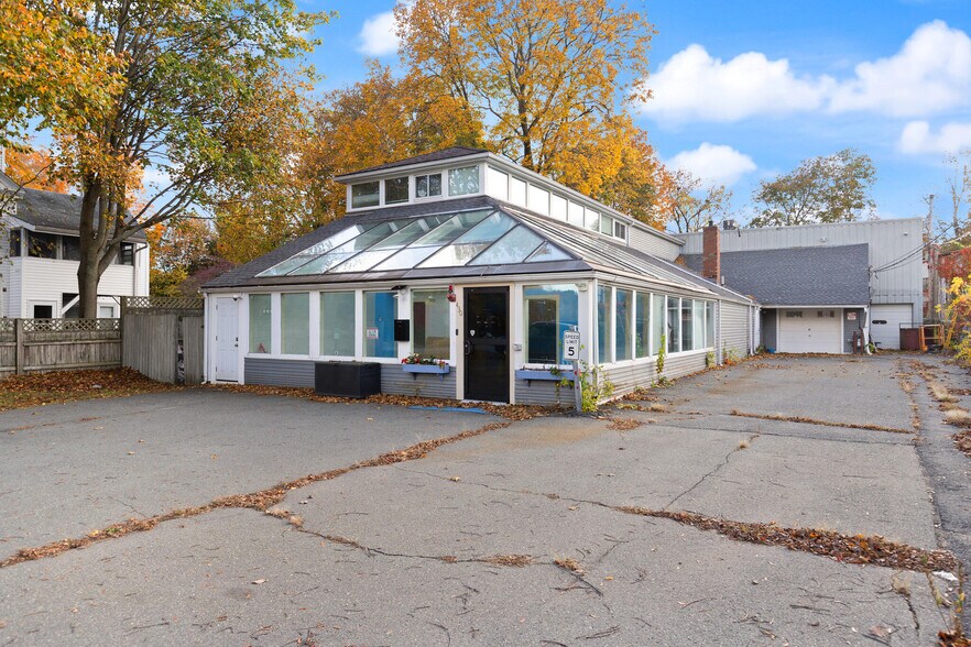 430 Maple St, Danvers, MA for lease - Building Photo - Image 2 of 7