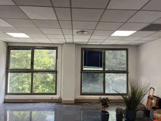 Office in Biot for sale - Building Photo - Image 3 of 8