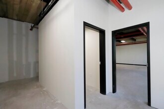 229 Coffin Ave, New Bedford, MA for lease Interior Photo- Image 2 of 29