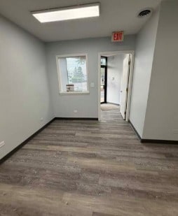 850-880 Church Rd, Elgin, IL for lease - Interior Photo - Image 3 of 4