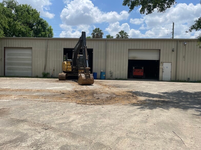 8226 Warren Rd, Houston, TX for sale - Building Photo - Image 2 of 3