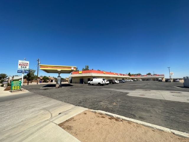 11424 Chamberlaine Way, Adelanto, CA for lease - Building Photo - Image 1 of 21