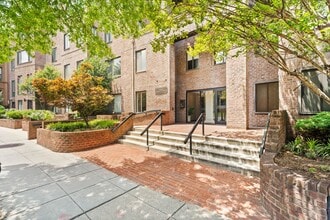 3 Washington Cir NW, Washington, DC for lease Building Photo- Image 2 of 64