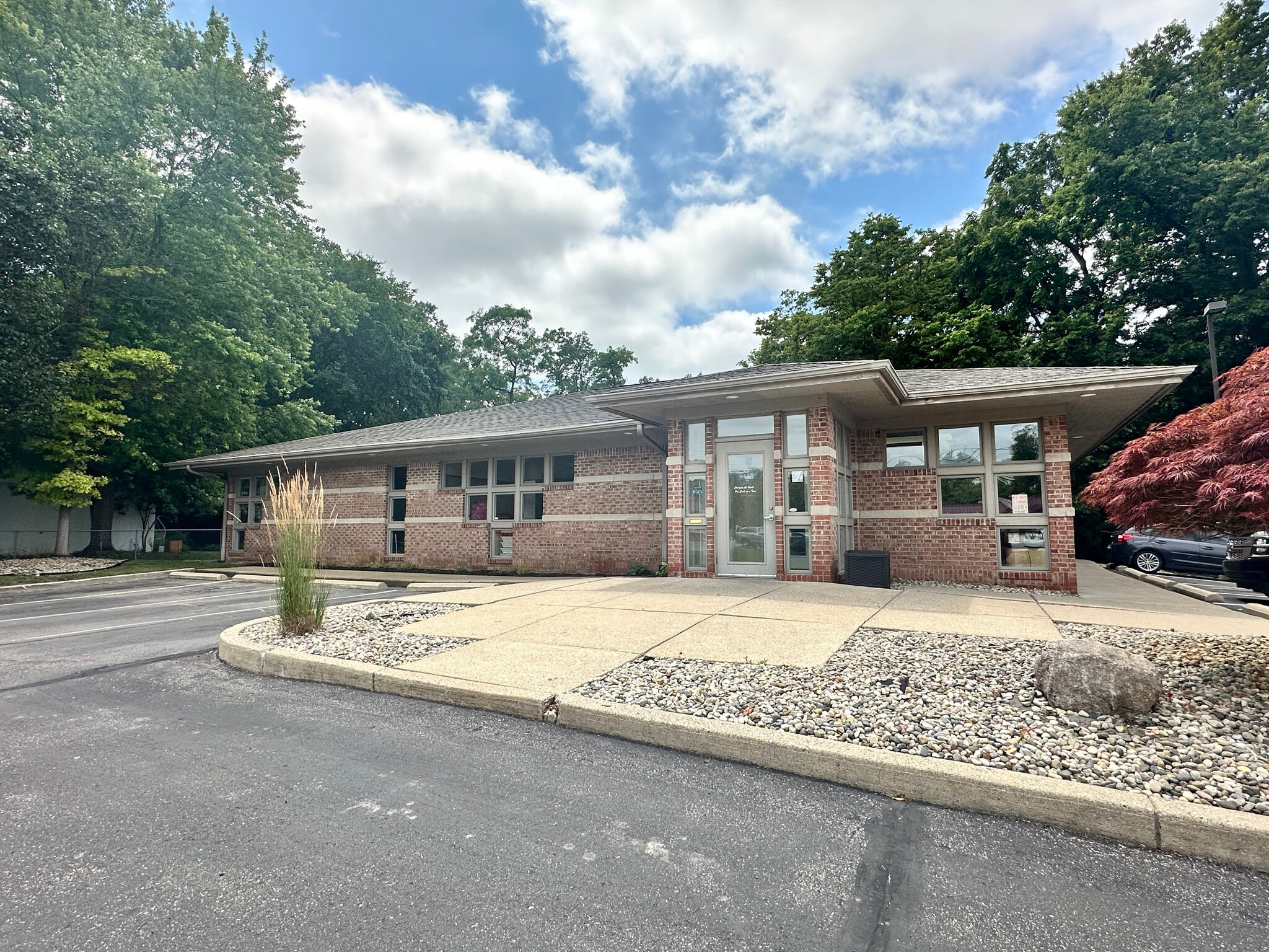 126 Herrick Park Dr, Tecumseh, MI for sale Primary Photo- Image 1 of 1