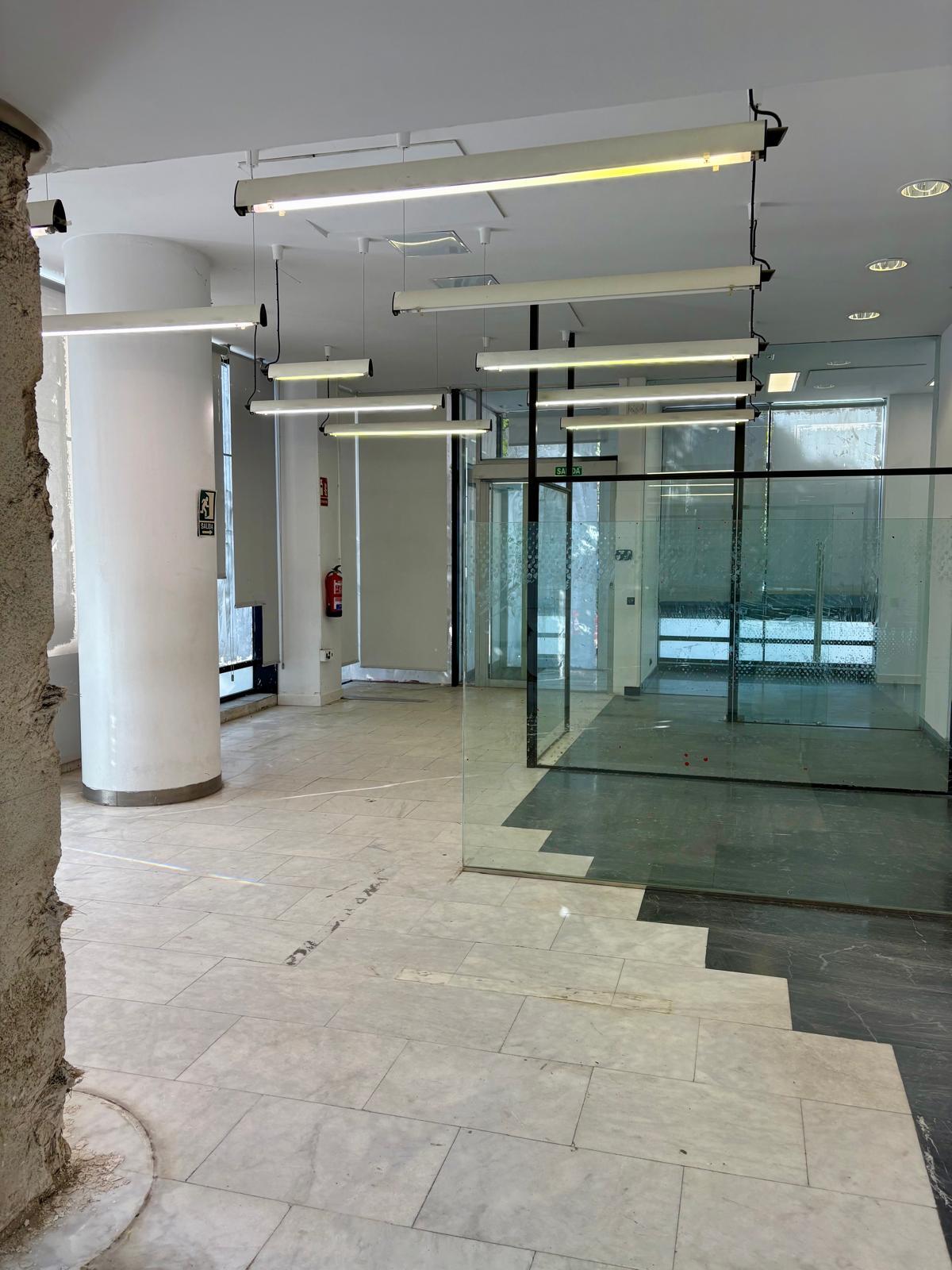 Av. de Monforte de Lemos, 152, Madrid, Madrid for lease Interior Photo- Image 1 of 3