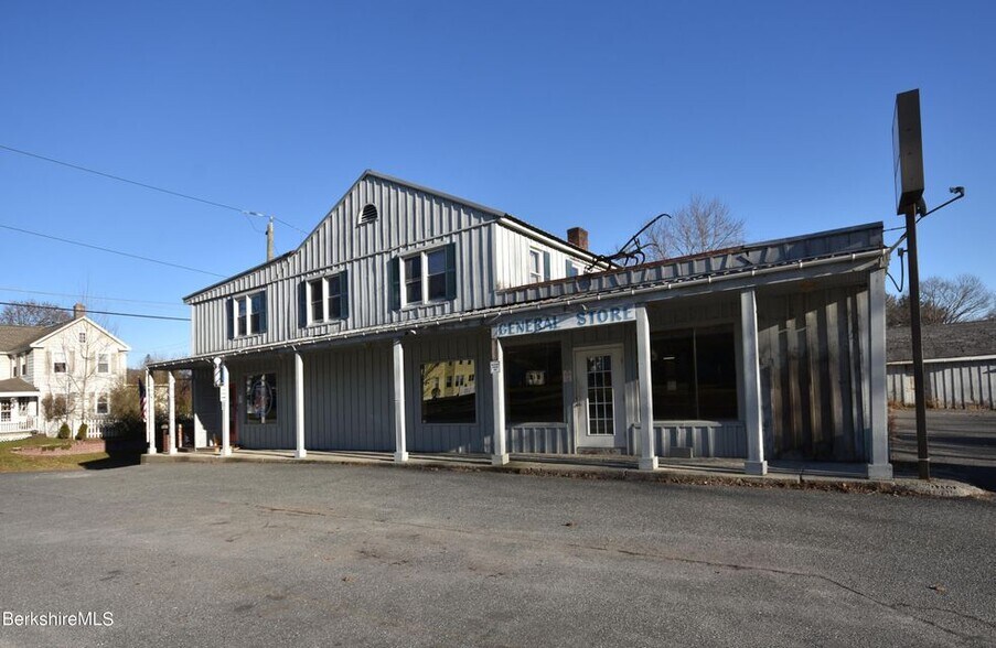 200 North St, Dalton, MA for sale - Primary Photo - Image 1 of 1