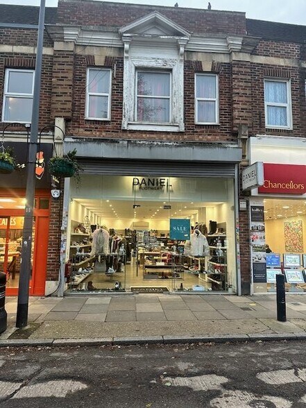 36 The Broadway, Stanmore for sale - Primary Photo - Image 1 of 1