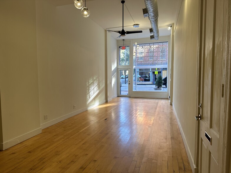 1411 Main St, Cincinnati, OH for lease - Interior Photo - Image 3 of 3