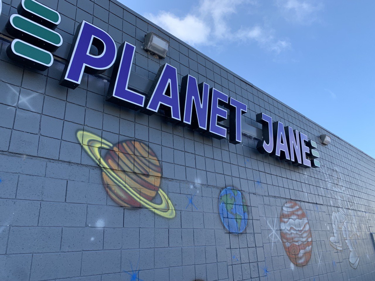 815 Huron River Dr, Ypsilanti, MI for sale Primary Photo- Image 1 of 1