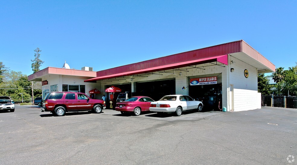 603 Lincoln Ave, Napa, CA for lease - Building Photo - Image 3 of 8